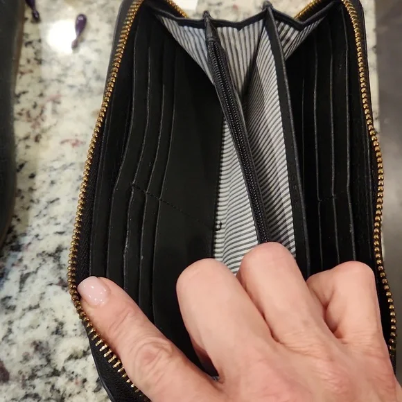 Lodis Wallet - Picture 4 of 4